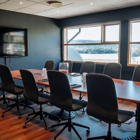 Отель Oscarsborg & Дрёбак