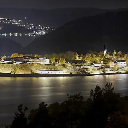 Отель Oscarsborg & Дрёбак