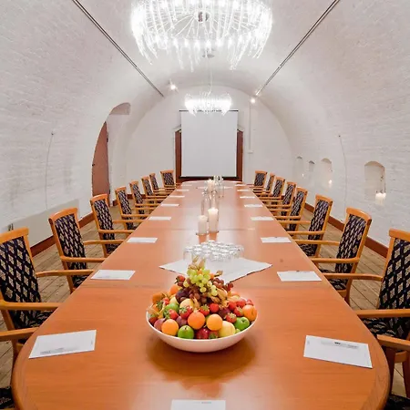Szálloda Oscarsborg Castle & 4*