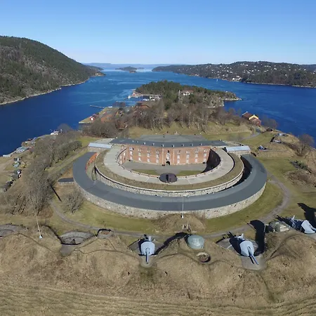 Oscarsborg Castle & 4*