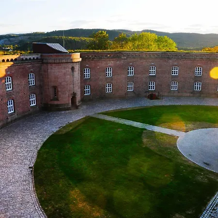 Oscarsborg Castle & 4*